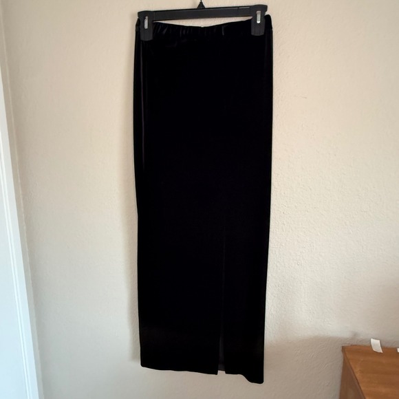 Womens 6 Black Velvet Maxi Skirt Slit Elastic‎ Holiday Party Goth Fairy Grunge - Picture 2 of 11